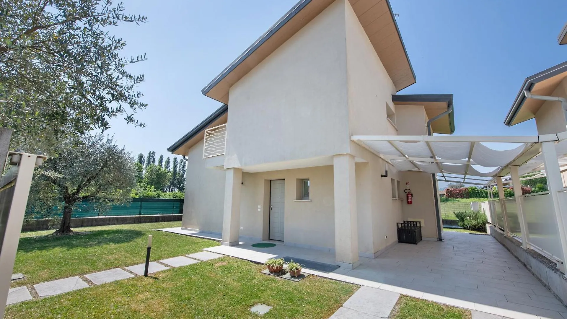 Le Golfette Ville Al Golf 1 Manerba del Garda